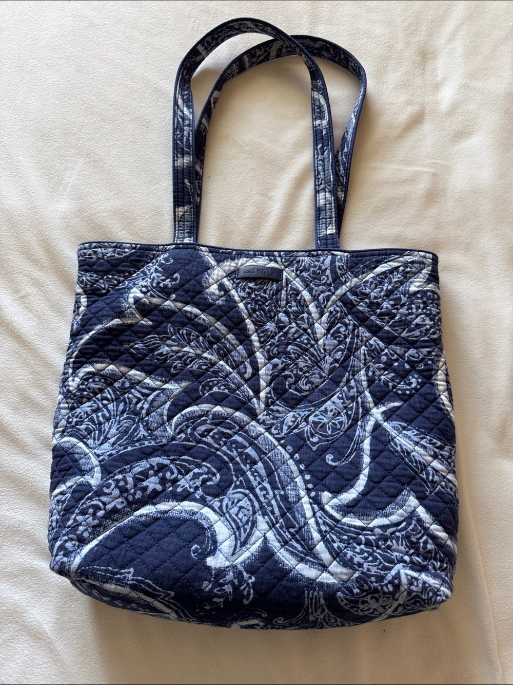Vera Bradley tote bag